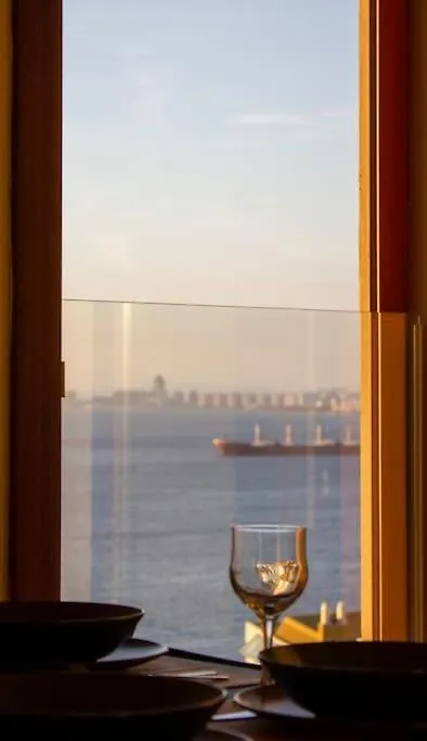 Stylish Triplex Apartment In The Heart Of Izmir